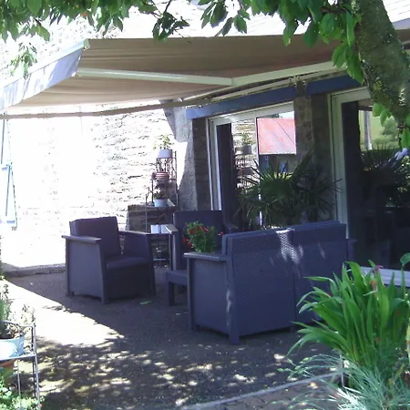 D'hotes De La Mousse ゲストハウス 3*