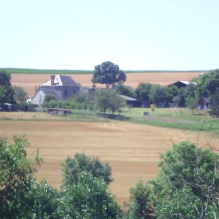 ゲストハウス D'hotes De La Mousse