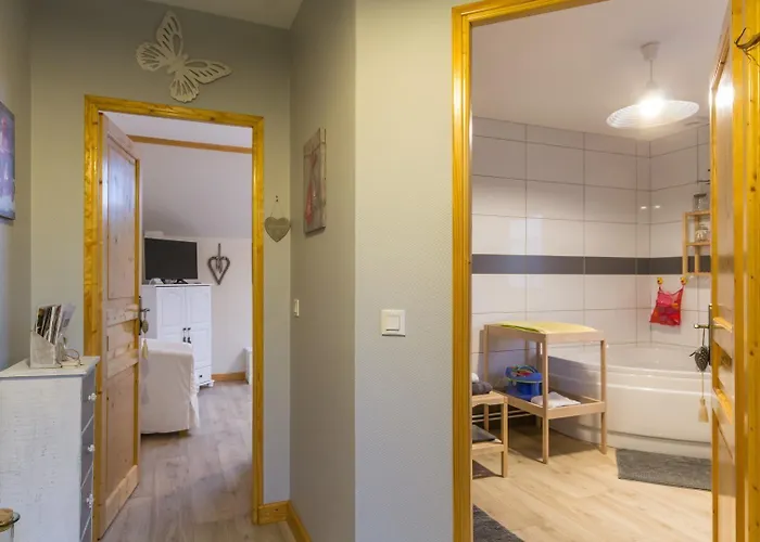 D'hotes De La Mousse 招待所 3*